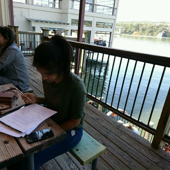 Meet your Posher, Srishti - Picture 1 of 1